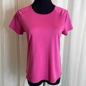 Pink ATHLETIC WORKS Workout Top, size XL/XG (14-16)